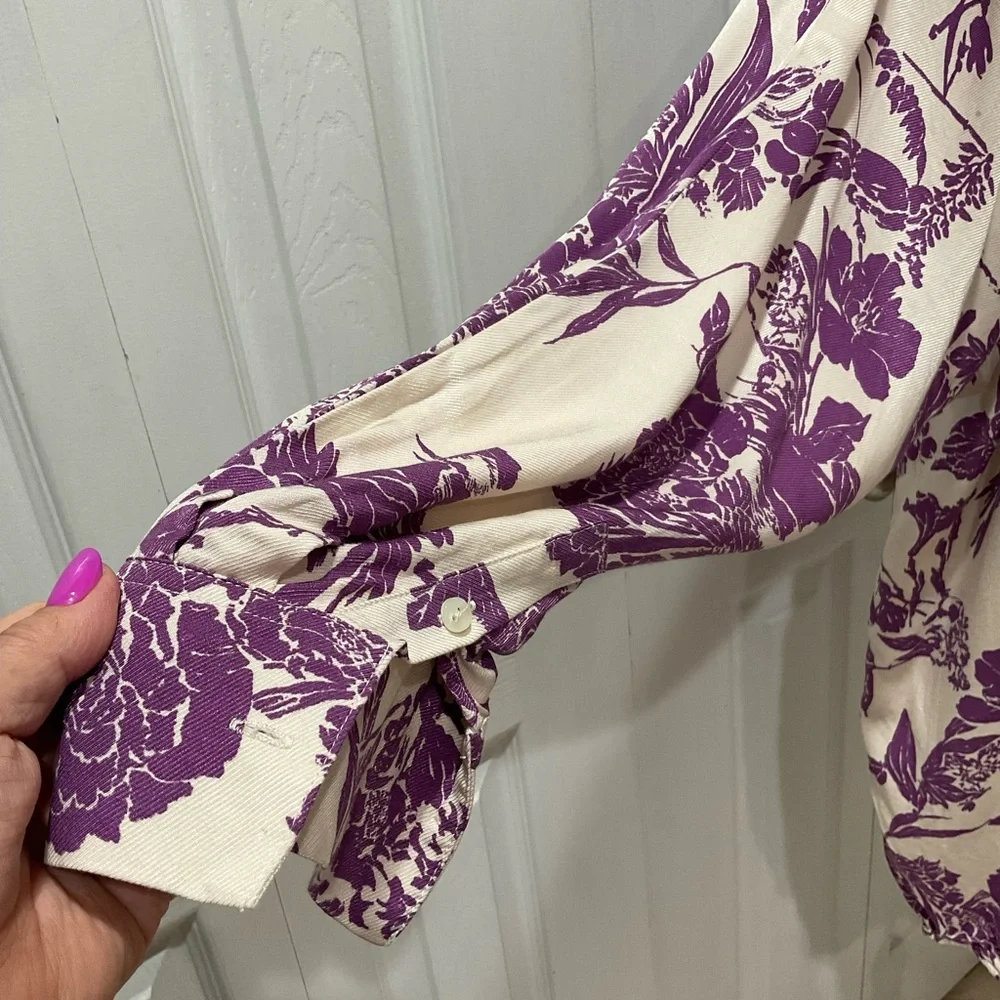 🌱H&M Long Back Butterfly Cuffed Sleeves Hidden Front Buttons Top, Size 6 - Picture 7 of 8